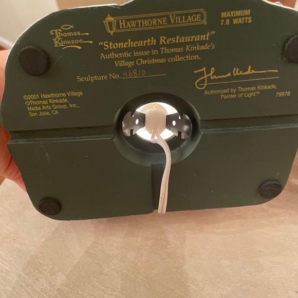 THOMAS KINKADE LIGHT UP CHRISTMAS HOUSE - Picture 7 of 7